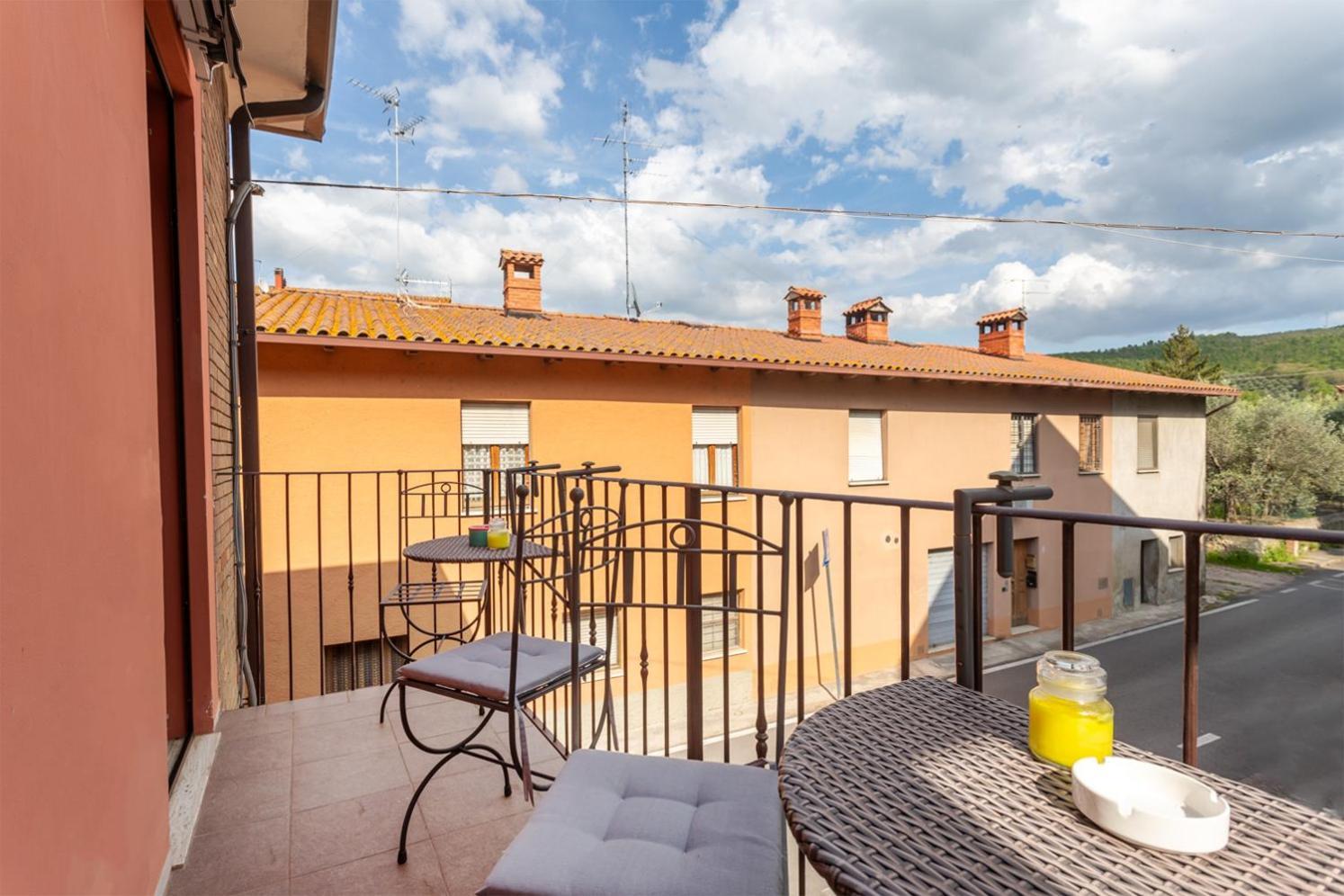 Maxi Paradiso - Guest House A Due Passi Dal Lago Trasimeno Torricella  Bagian luar foto